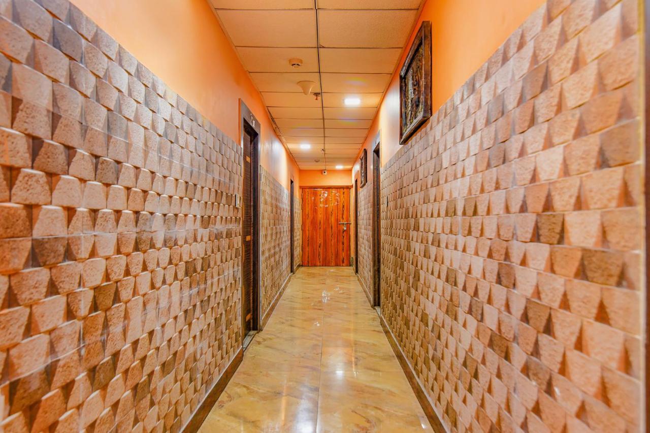 Fabhotel Ag Star - Nr Kolkata Airport Gauripur  Eksteriør billede